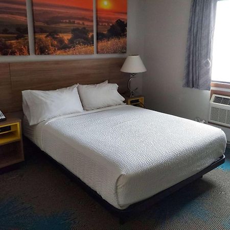 Days Inn By Wyndham Willmar Buitenkant foto