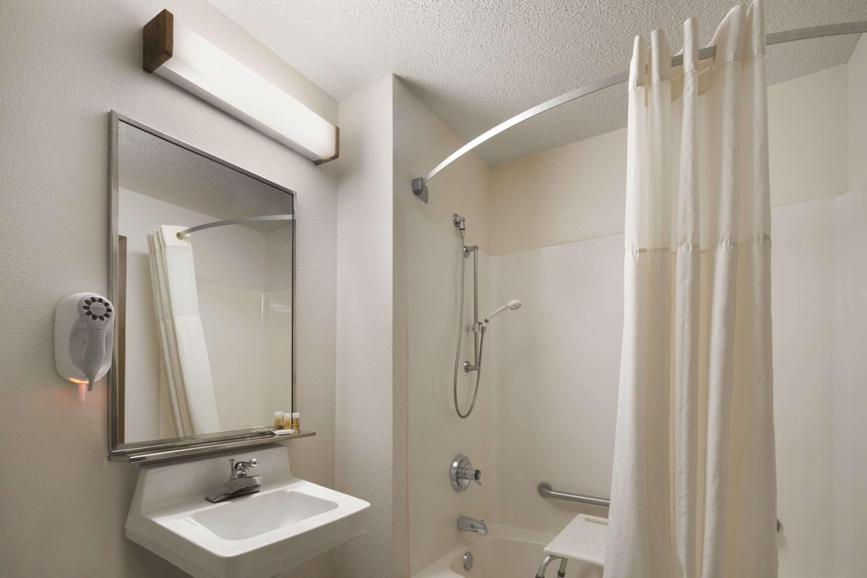 Days Inn By Wyndham Willmar Buitenkant foto